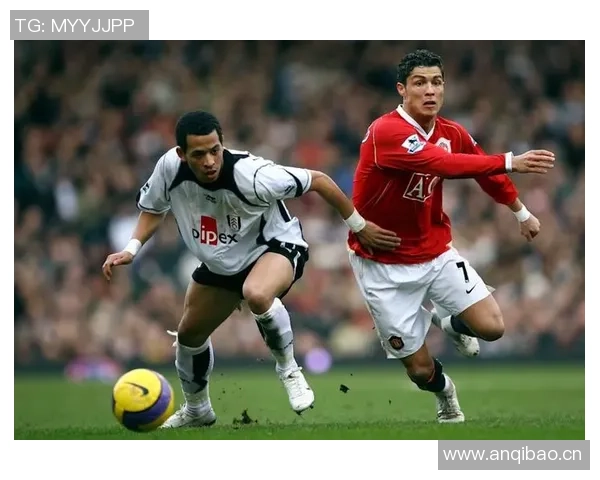 罗塞尼尔与球员亲密互动赢得年轻一代的喜爱与尊重