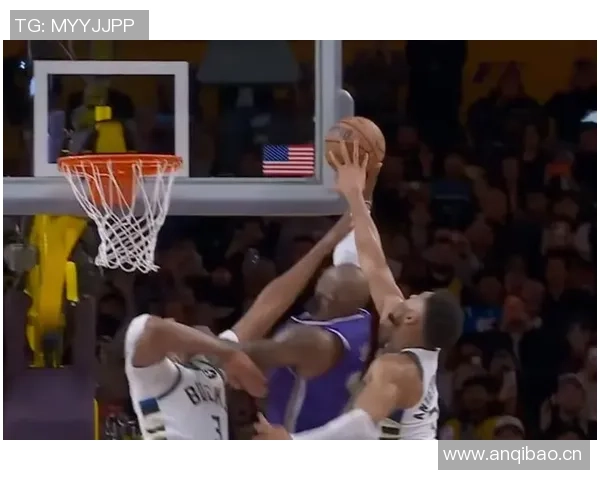 武切维奇谈文班的三分球能力让防守者感到无能为力