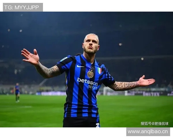 国米九月最佳球员候选名单揭晓迪马尔科图拉姆劳塔罗恰尔汗奥卢争夺荣誉