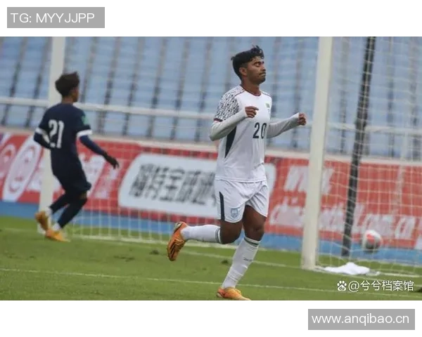 国少半场狂轰三球巴林零射门展现强大实力